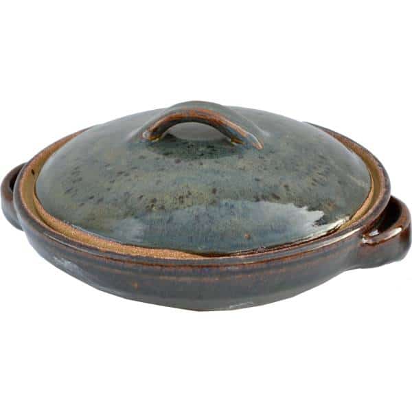 A Non-Pattern Glazed Casserole Dish