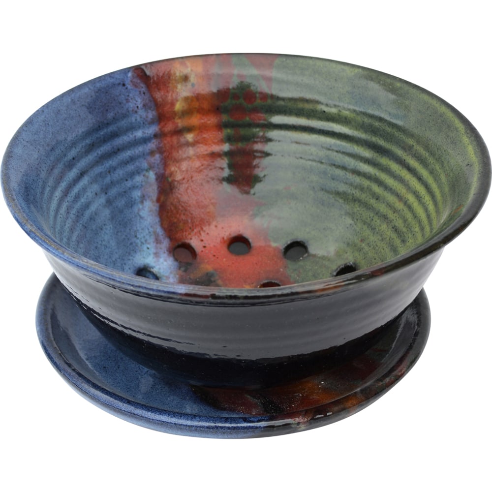 A Non-Pattern Glazed Berry Bowl