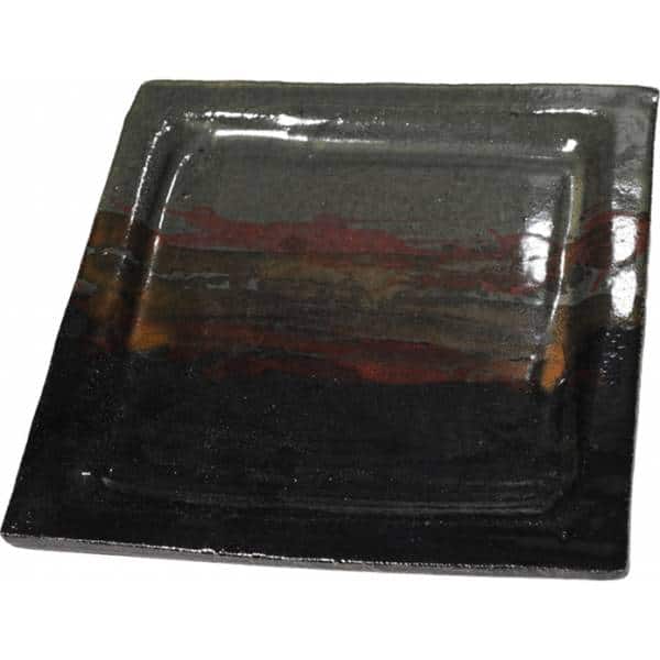 A Non-Pattern Glazed Square Dinner Plate