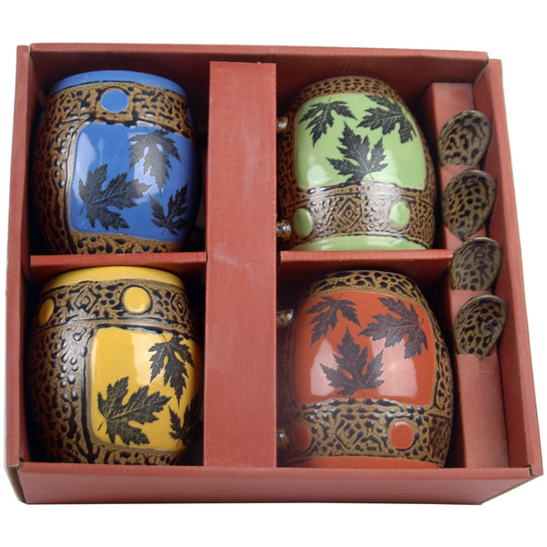 Maple Leaf Mugs with Spoons Box Set