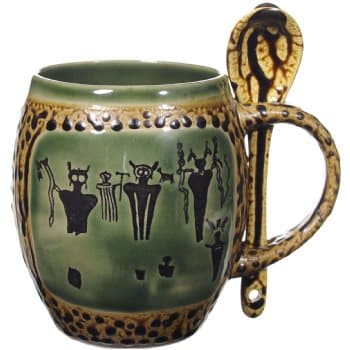 Petroglyph 2 Mug with Spoon in Dark Green