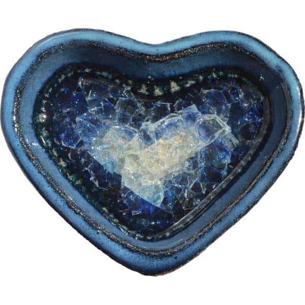 A Non-Pattern Glazed Fused Glass Heart Tray